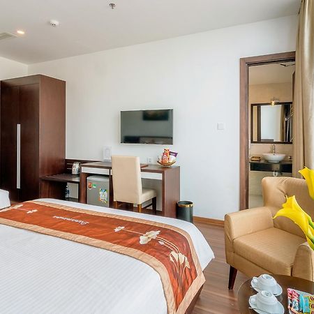 Dana Marina Boutique Hotel Дананг Екстериор снимка