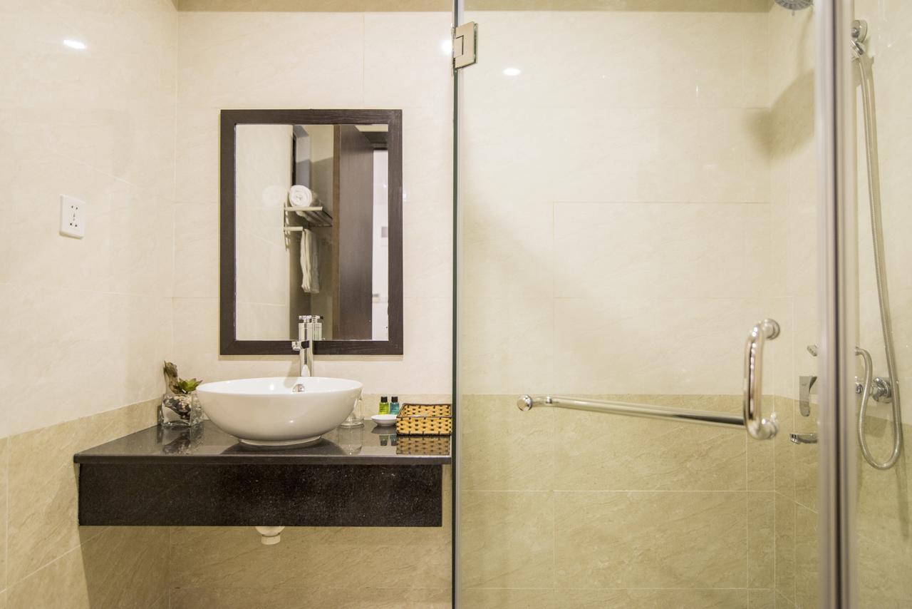 Dana Marina Boutique Hotel Дананг Екстериор снимка